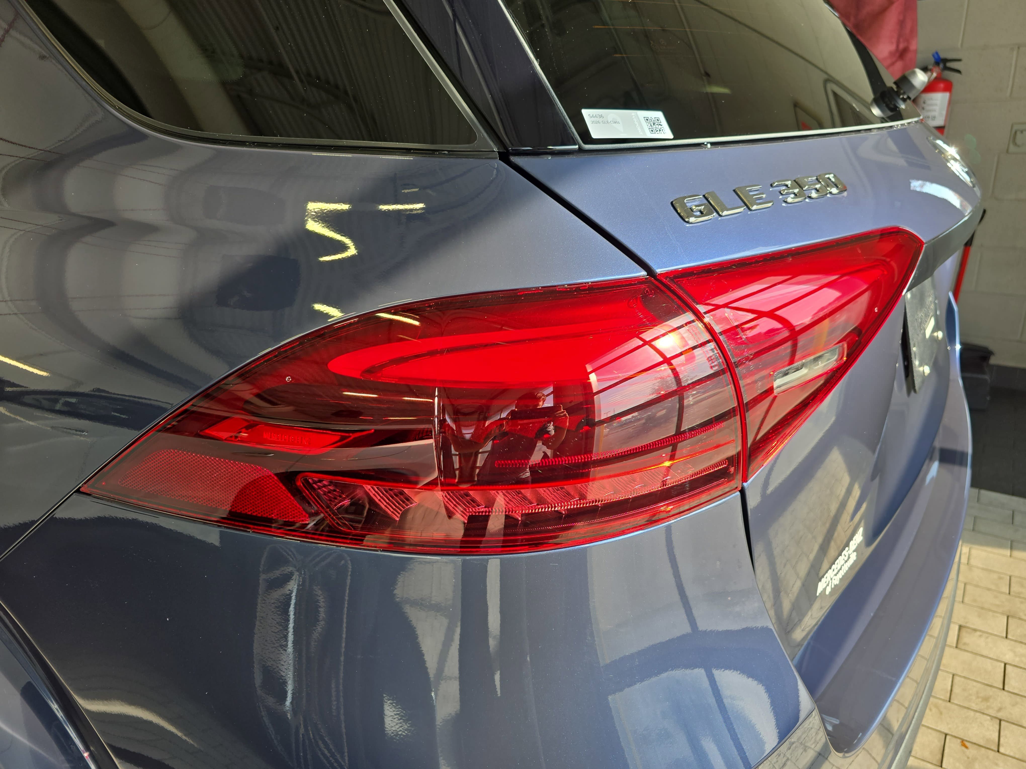 New 2026 Twilight Blue Metallic Mercedes-Benz GLE350 image 37