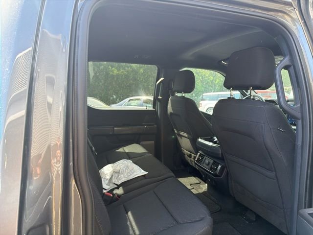 Used 2023 Gray Ford XLT image 10