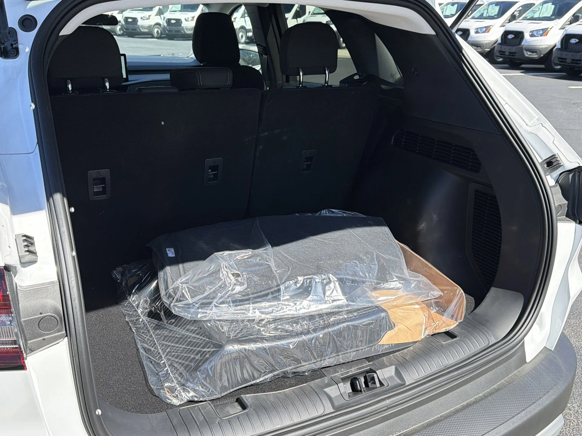 New 2026 Oxford White Ford Active® image 29