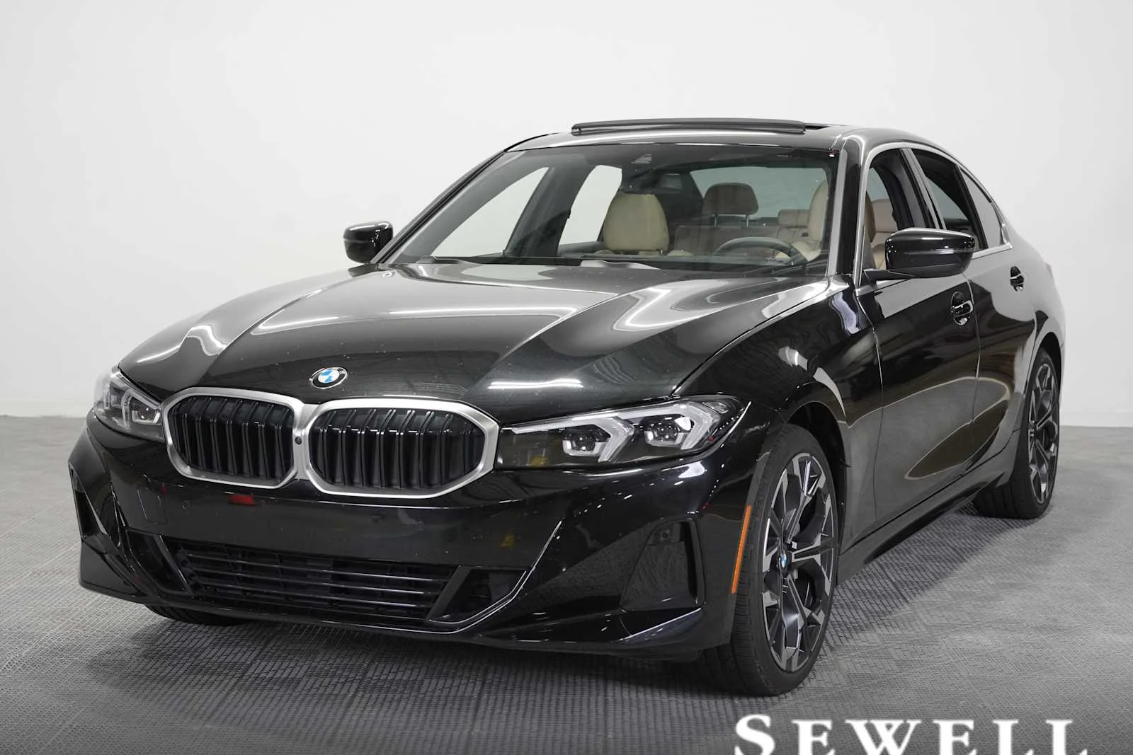 2025 BMW 3 Series 330i Sedan's photo