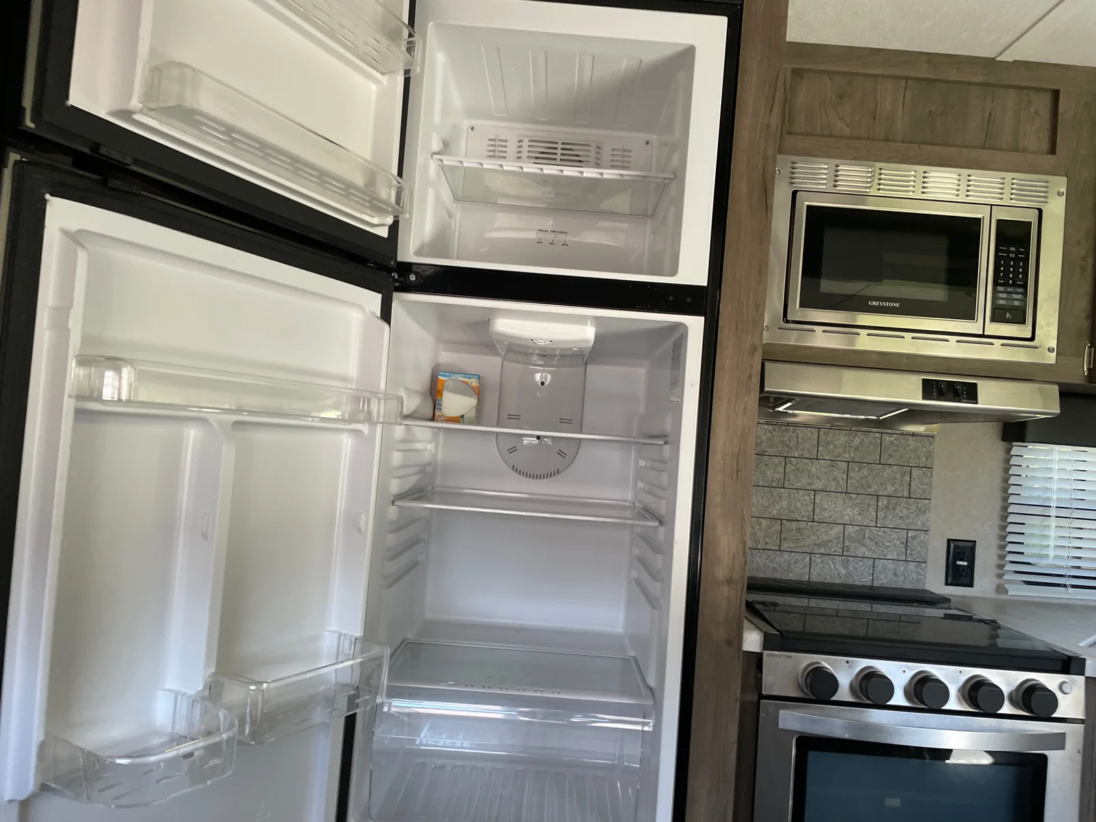 Used 2019  Forest River  image 39