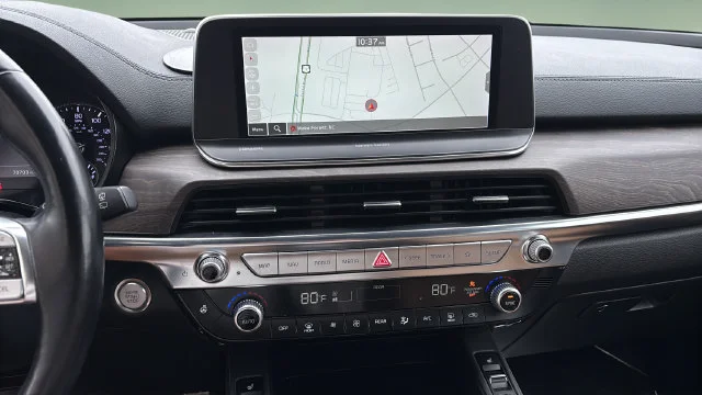 Used 2022 Black Kia SX image 26