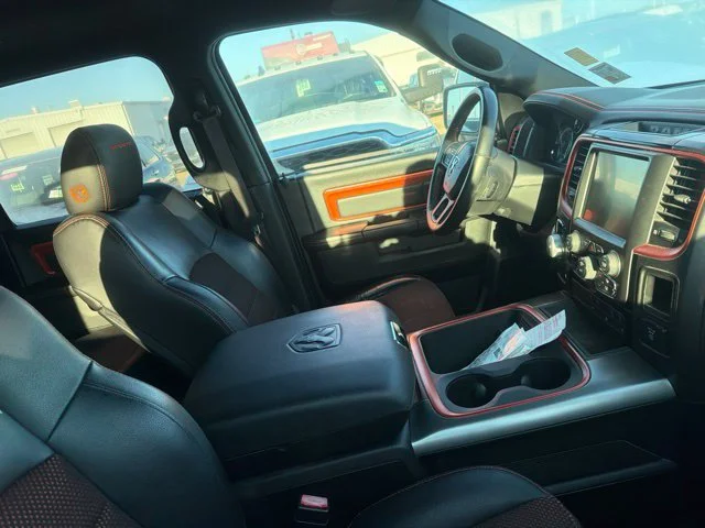 Used 2017  Ram Sport image 11