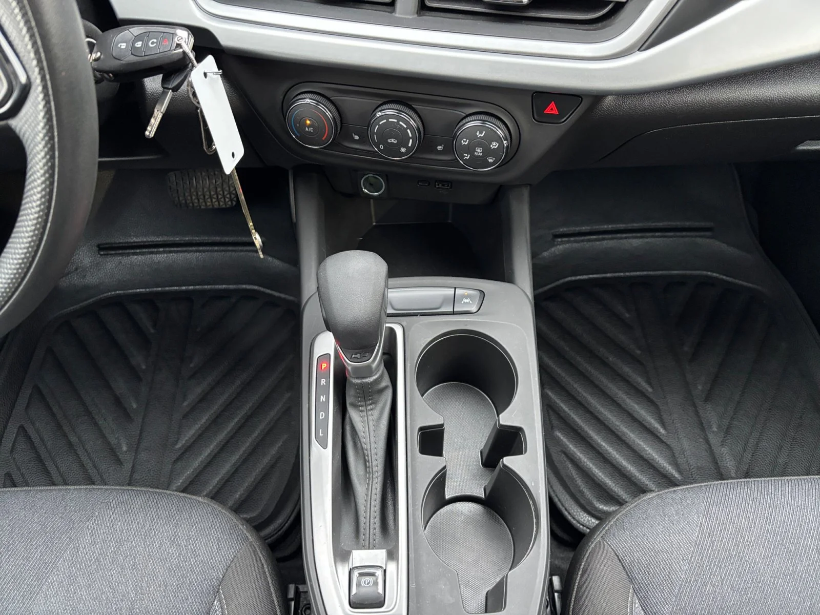 Used 2024 White Chevrolet LS image 15