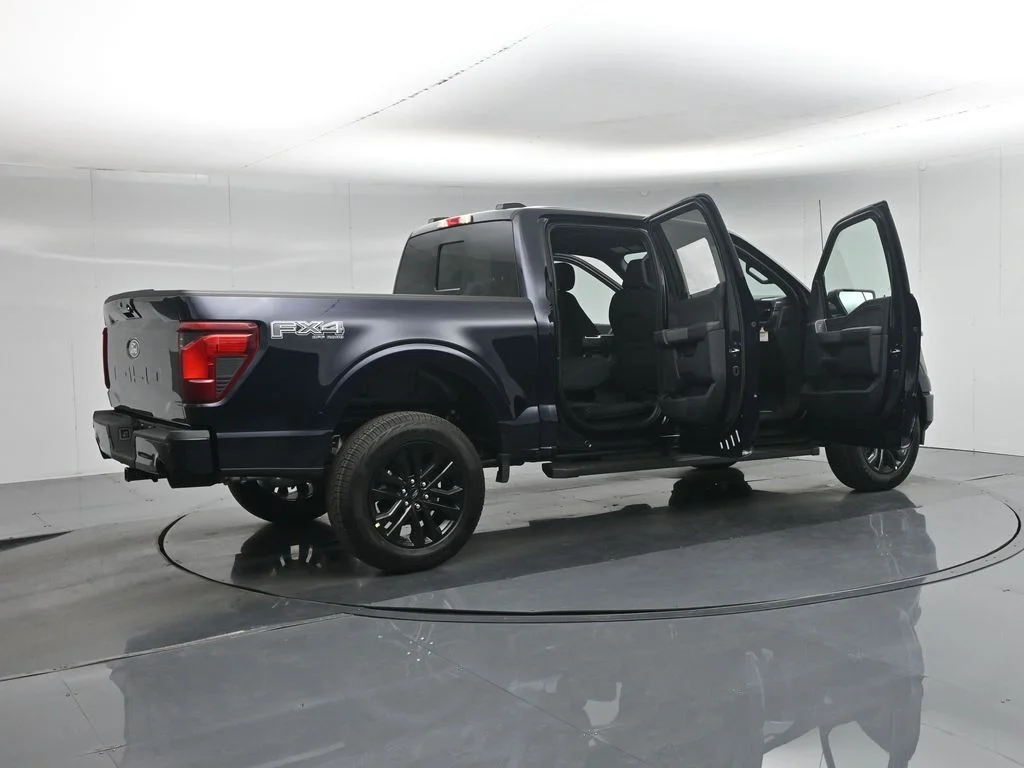 New 2026 Antimatter Blue Metallic Ford XLT image 5