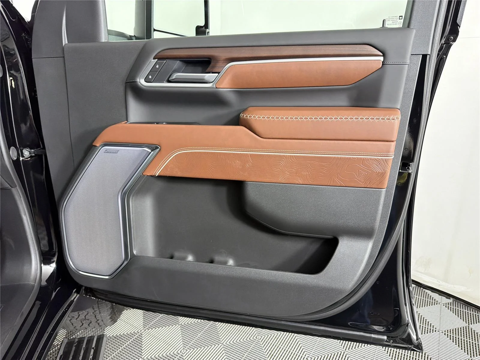 New 2026 Onyx Black GMC Denali Ultimate image 13