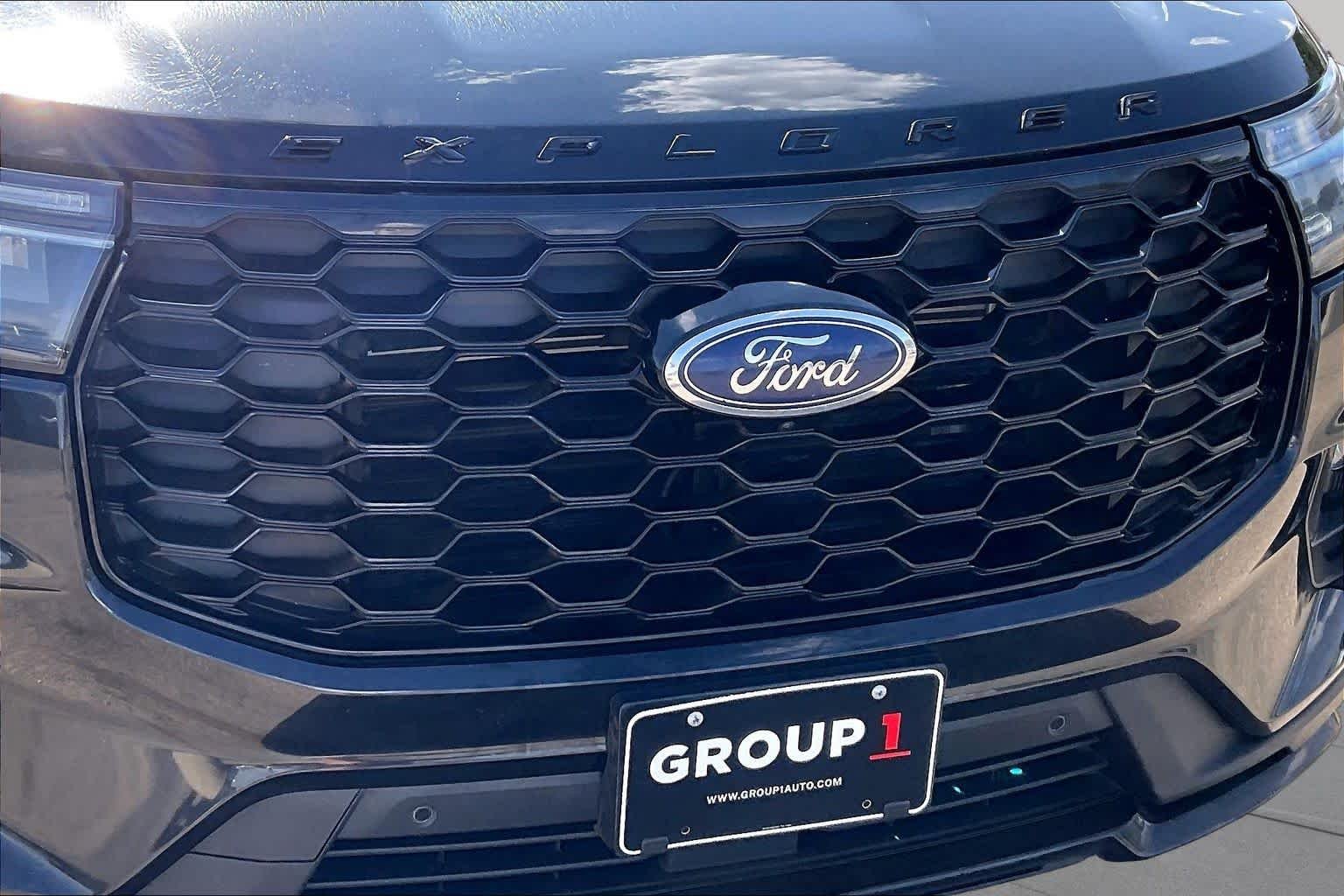 Used 2025 Agate Black Ford ST-Line image 29