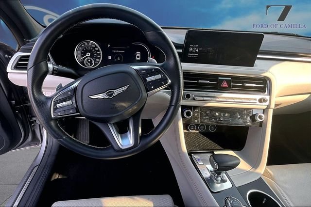 Certified Used 2025 Savile Silver Genesis 2.5T image 5