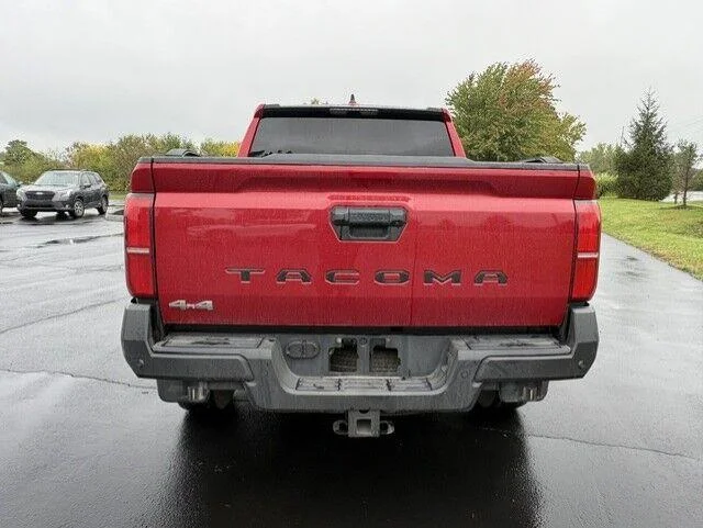 Used 2025 Supersonic Red Toyota SR image 12