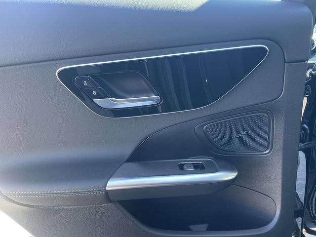 2026 Mercedes-Benz C-Class Sedan C 300 - Photo 43
