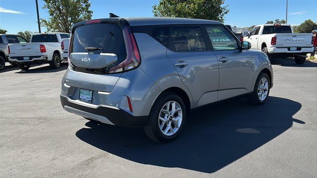 Used 2024 Steel Gray Kia LX image 3