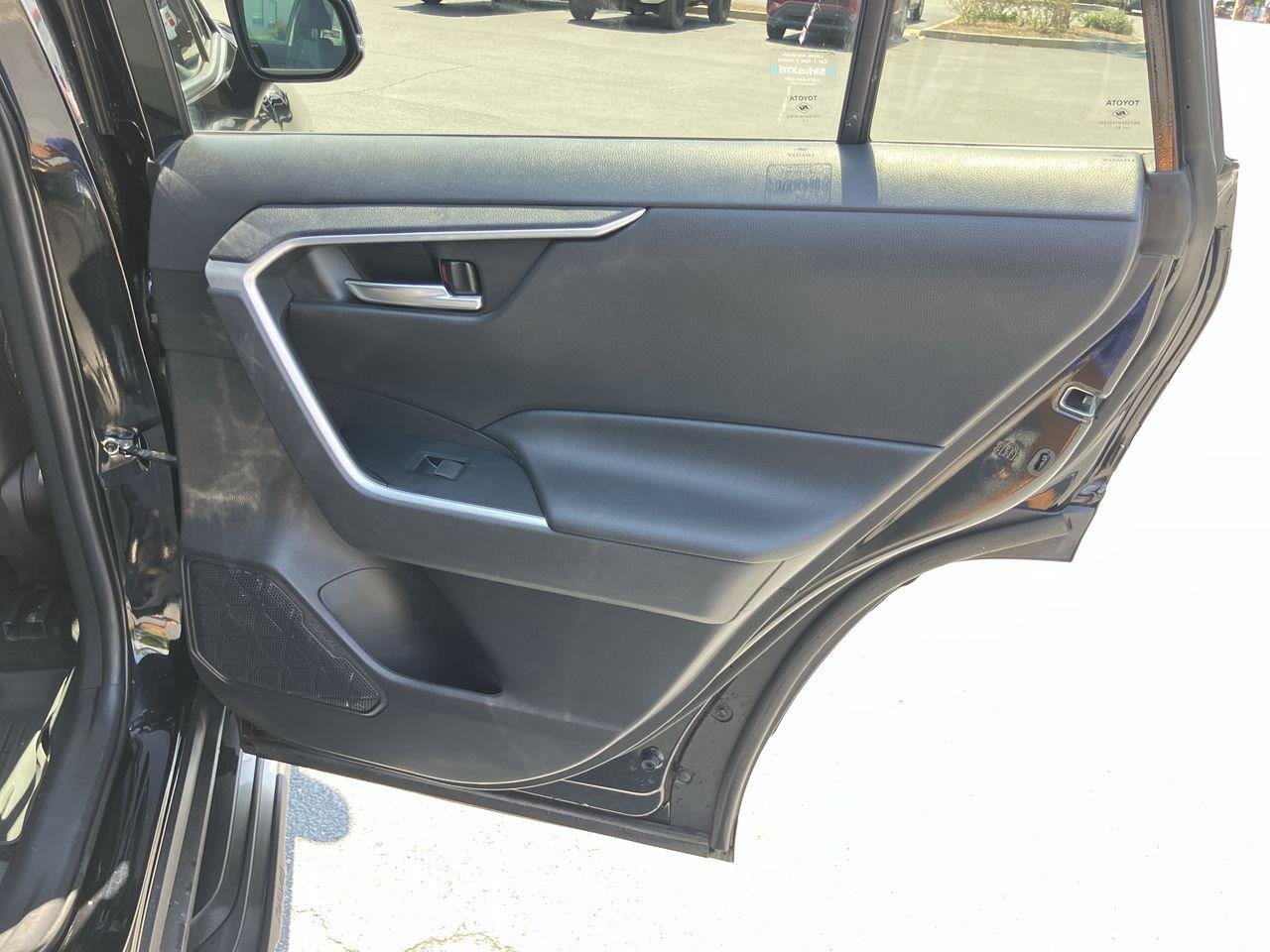 Used 2021 Black (Midnight Black Metallic) Toyota XLE Premium AWD image 29