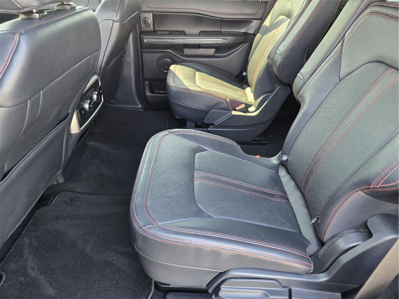 Used 2023 Agate Black Ford Limited image 29