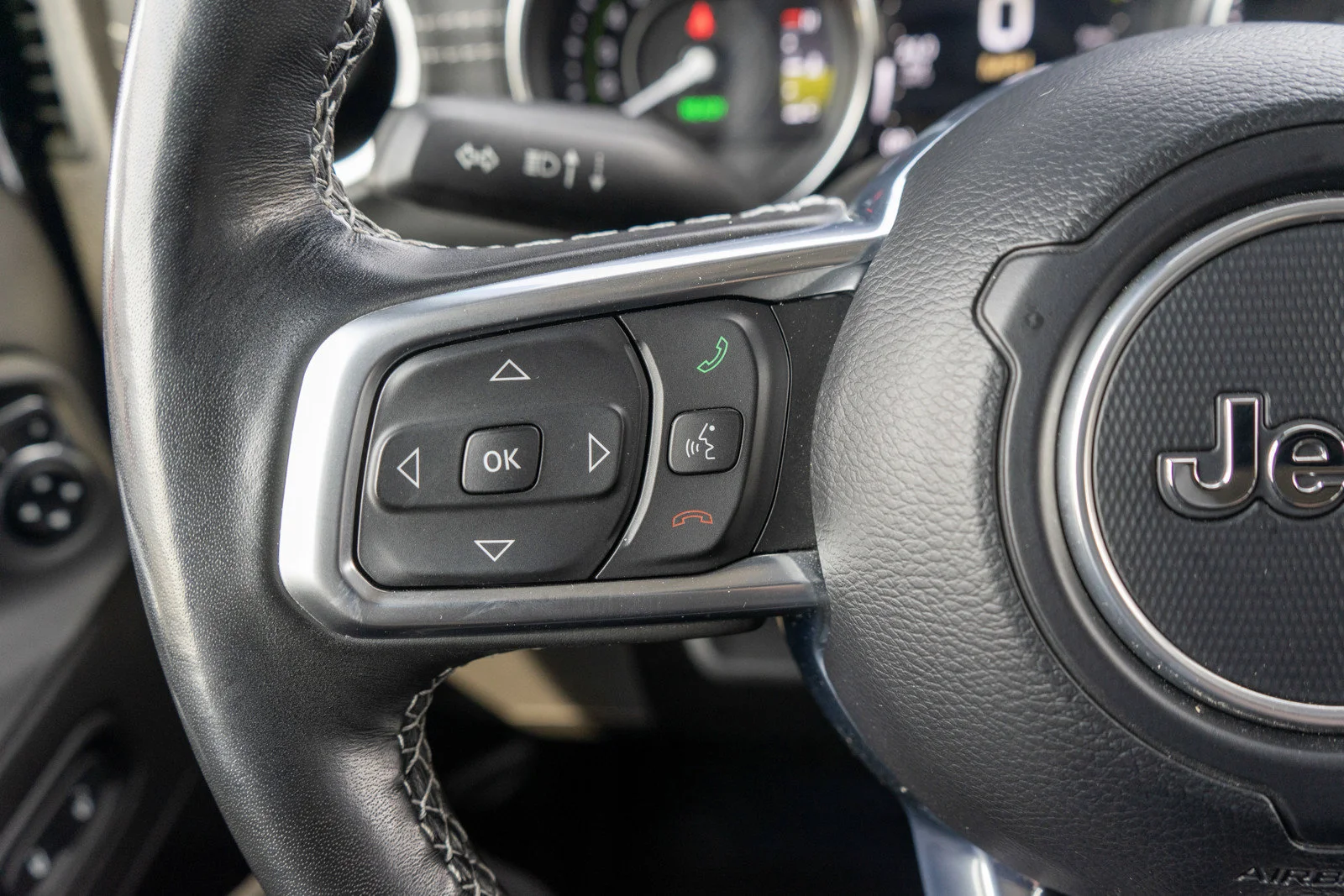 Used 2023 Black Clearcoat Jeep Sahara 4xe image 24