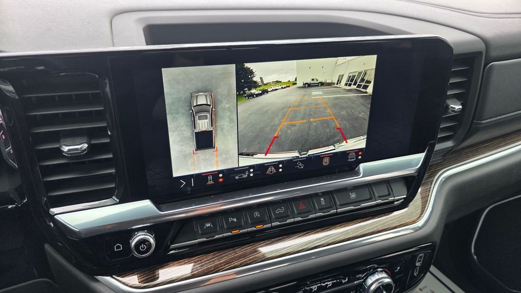 Certified Used 2025 White GMC Elevation image 18