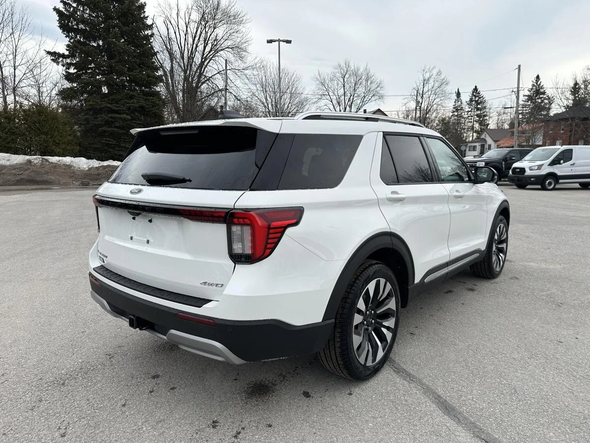 New 2026 White Ford Platinum image 5