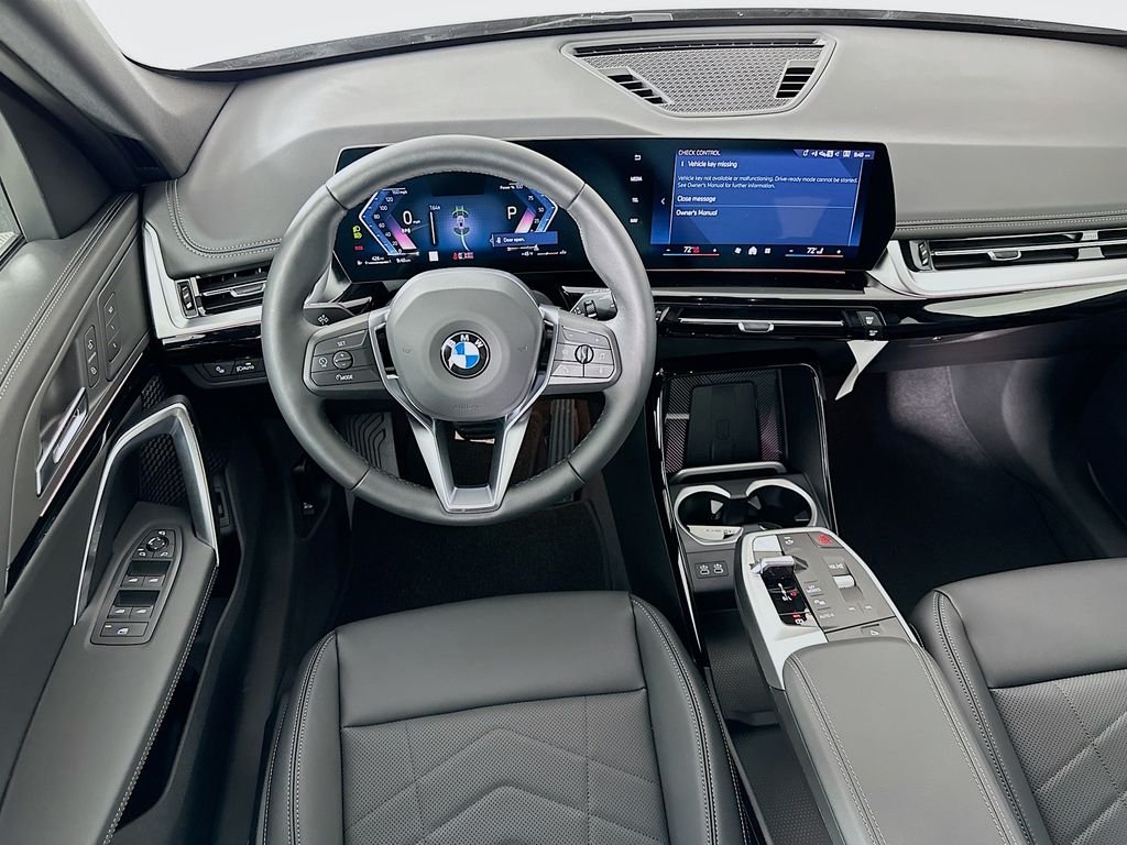 Used 2026 Space Silver Metallic BMW xDrive28i image 19