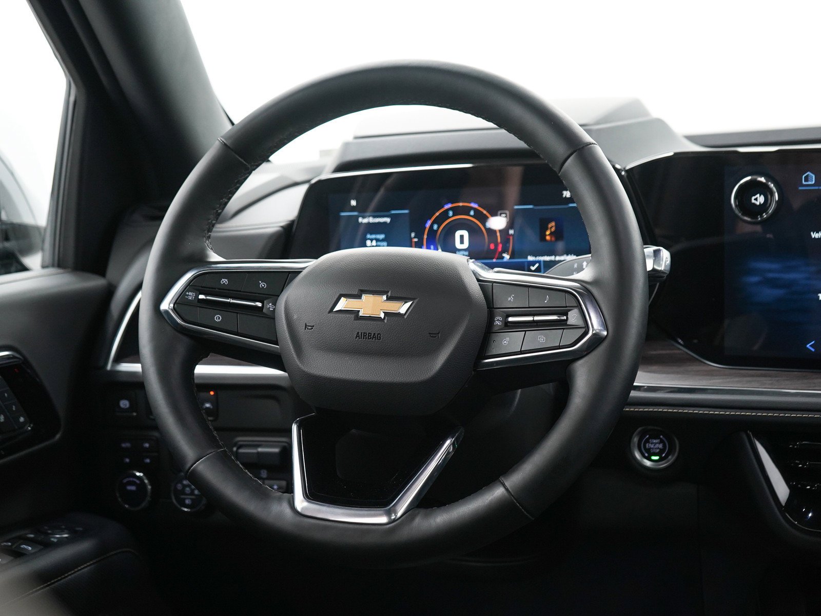 Used 2025 Black Chevrolet Premier image 20