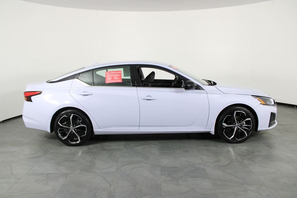Used 2024 Gray Nissan 2.5 SR image 11