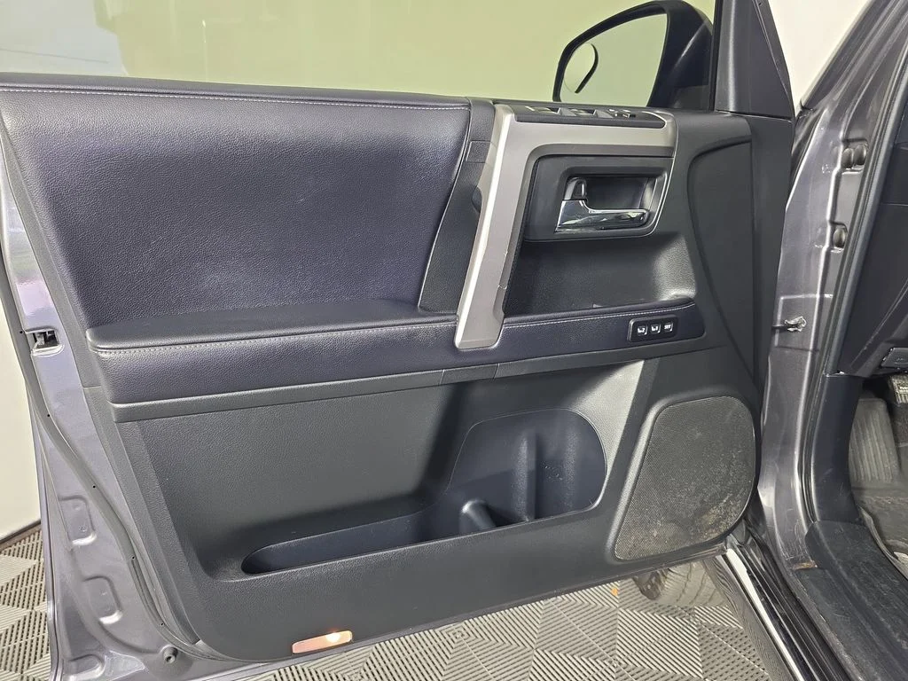 Used 2018 Gray Toyota Limited image 17