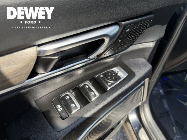 Used 2022 Ebony Black Kia SX image 10