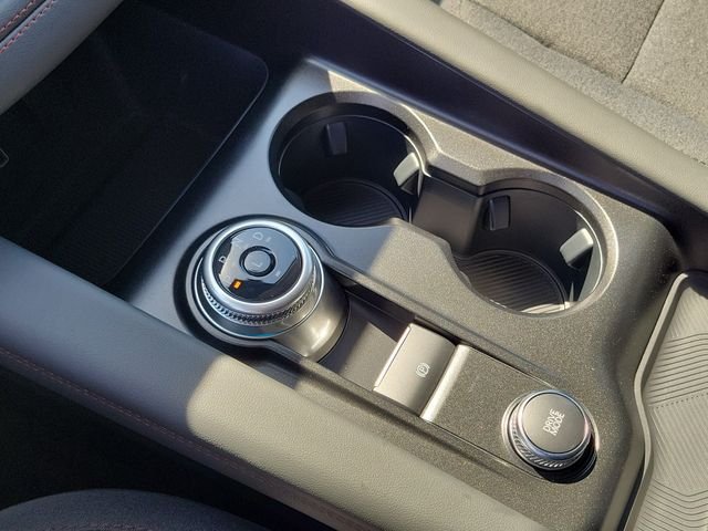 New 2026 Star White Metallic Tri-Coat Ford Active image 12