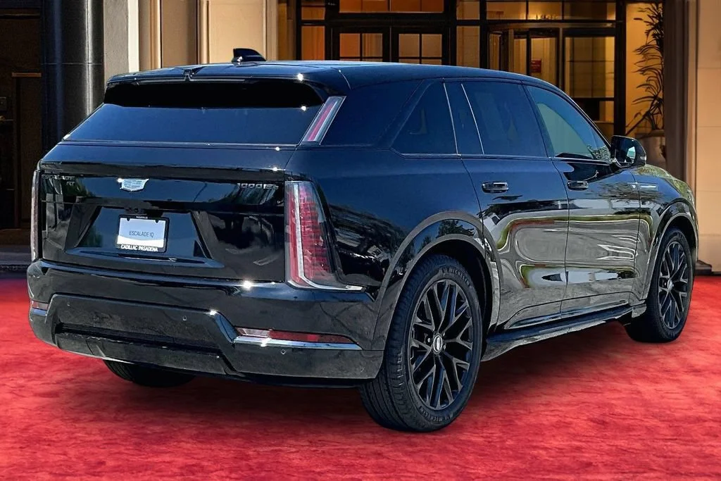 2026 Cadillac Escalade IQ Premium Sport - Photo 6
