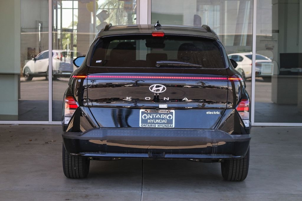 2025 Hyundai Kona EV SEL - Photo 7