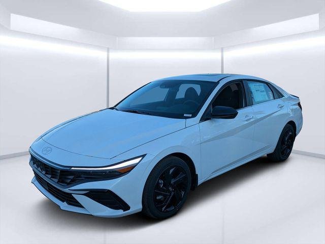 New 2026 White Hyundai SEL Sport image 7