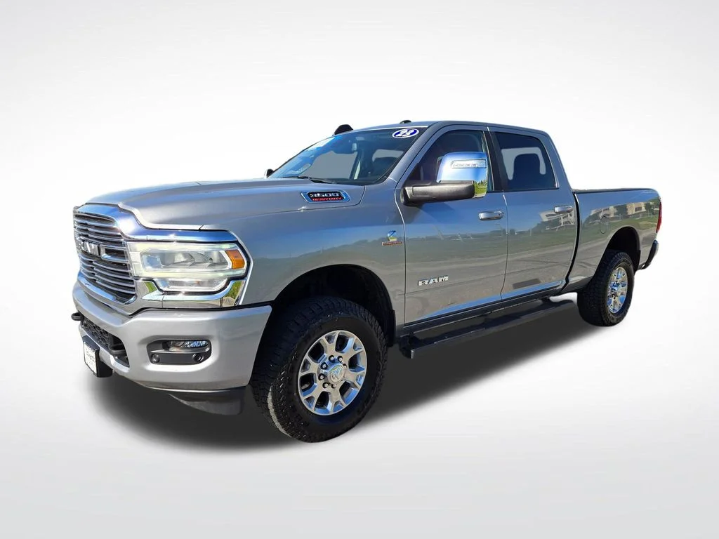 Used 2023 Silver Ram Laramie image 10