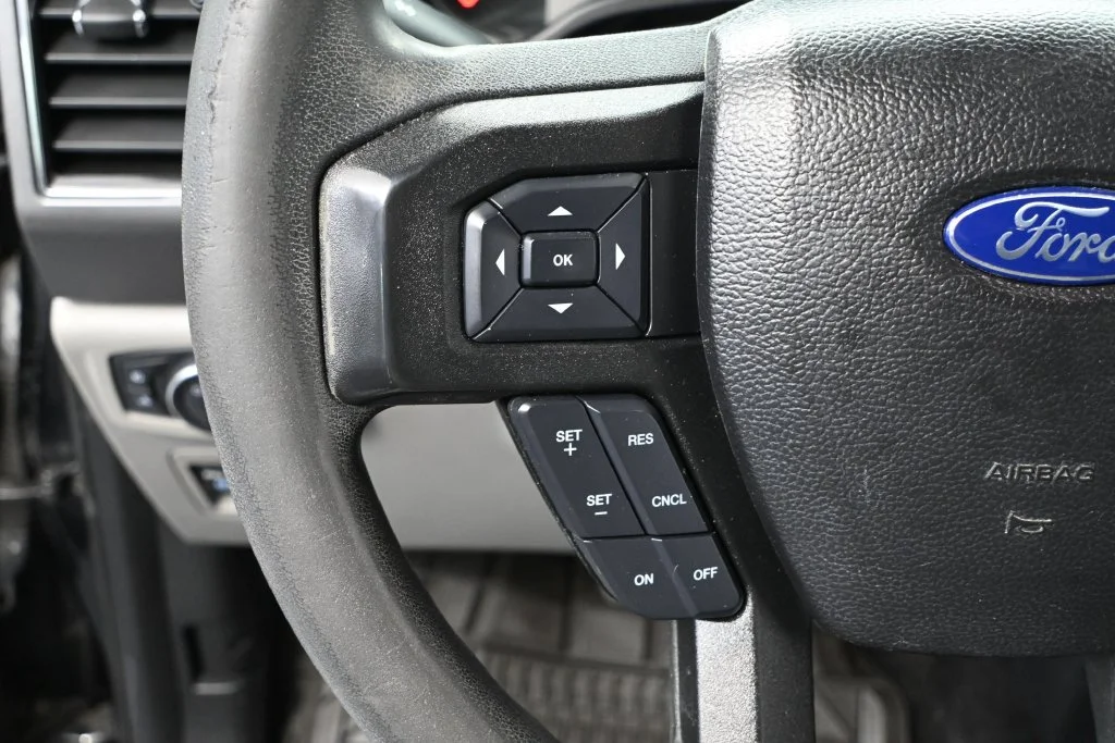 Used 2017 Black Ford XLT image 21