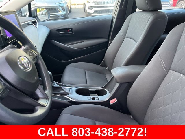 Used 2025 Beige Toyota LE image 9