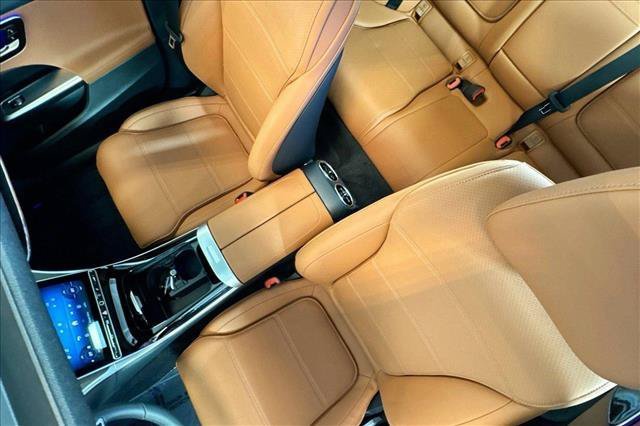 New 2026 Polar White Mercedes-Benz C 300 image 47