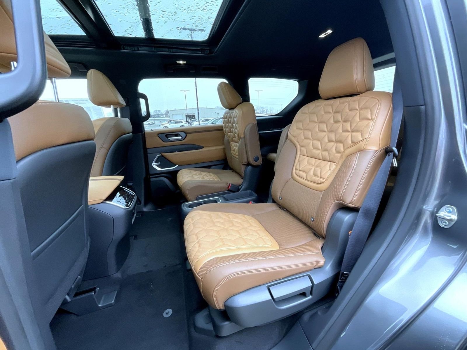 New 2026 Gun Metallic Nissan Platinum Reserve image 19