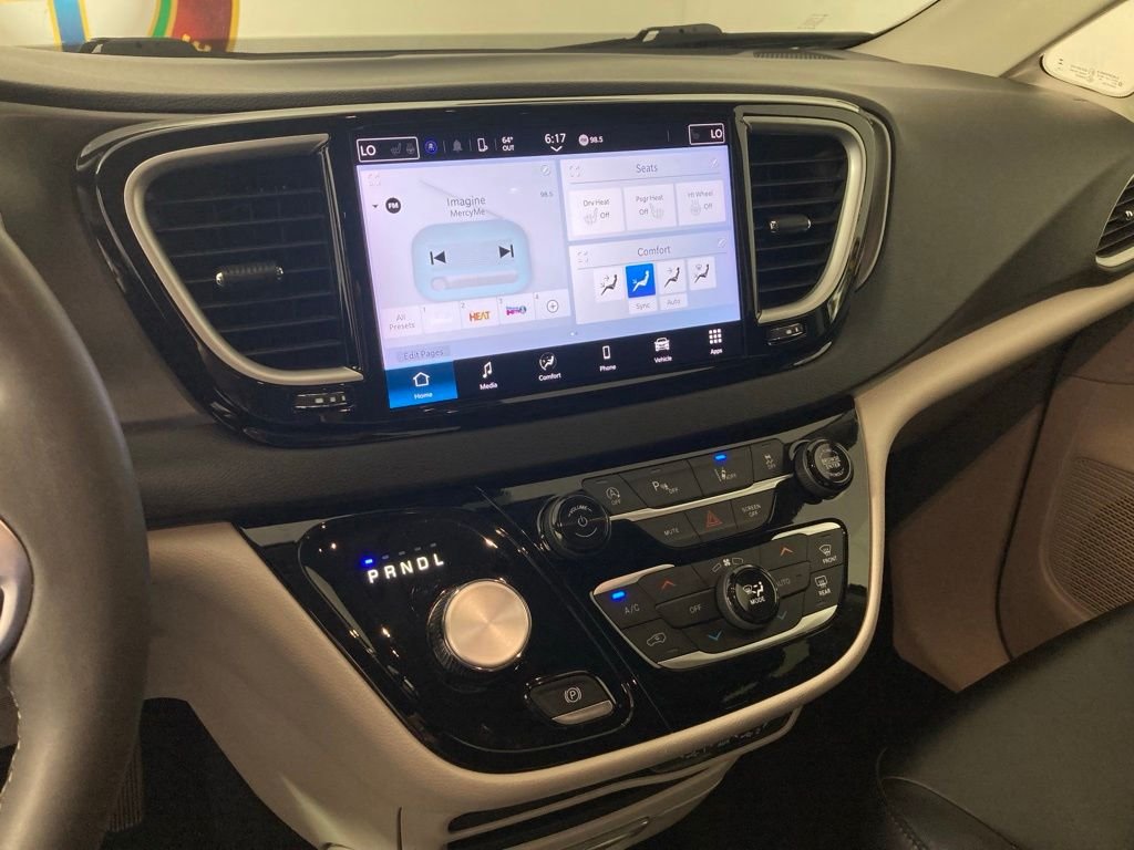 Used 2024 Chrysler Pacifica Touring L with VIN 2C4RC1BG3RR179412 for sale in Monticello, Minnesota