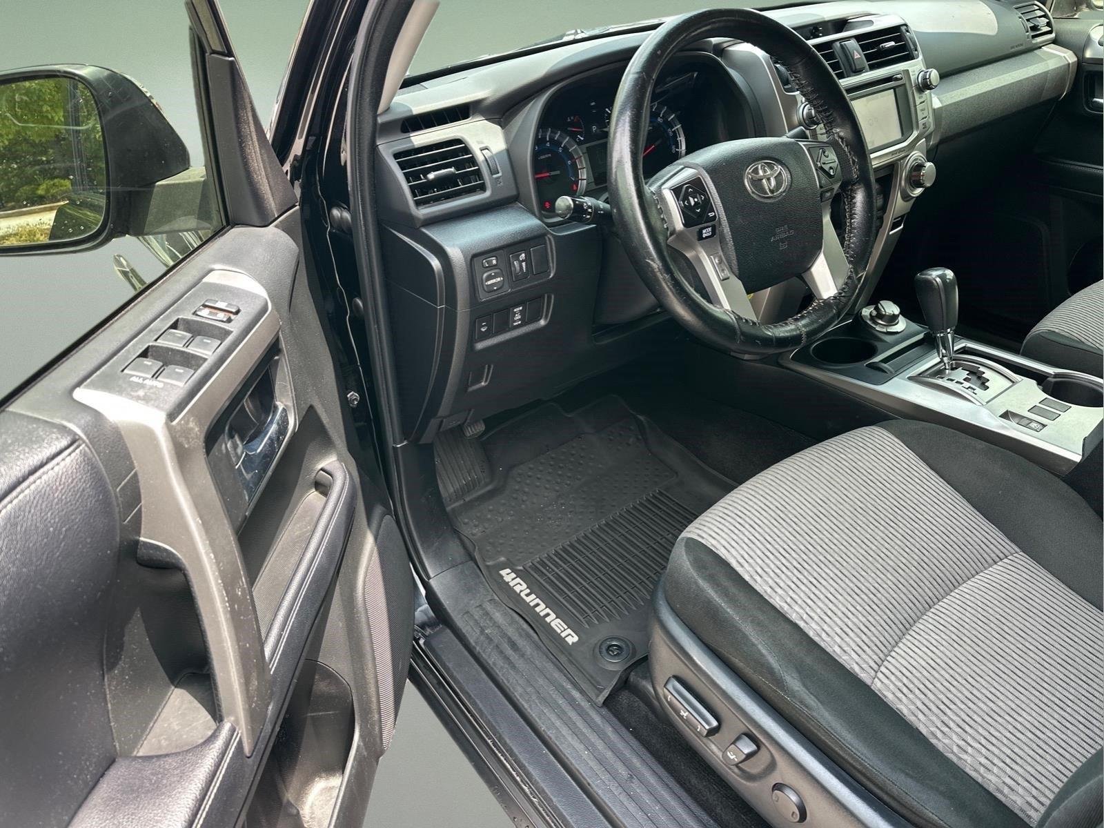 Used 2019 Midnight Black Metallic Toyota SR5 image 14