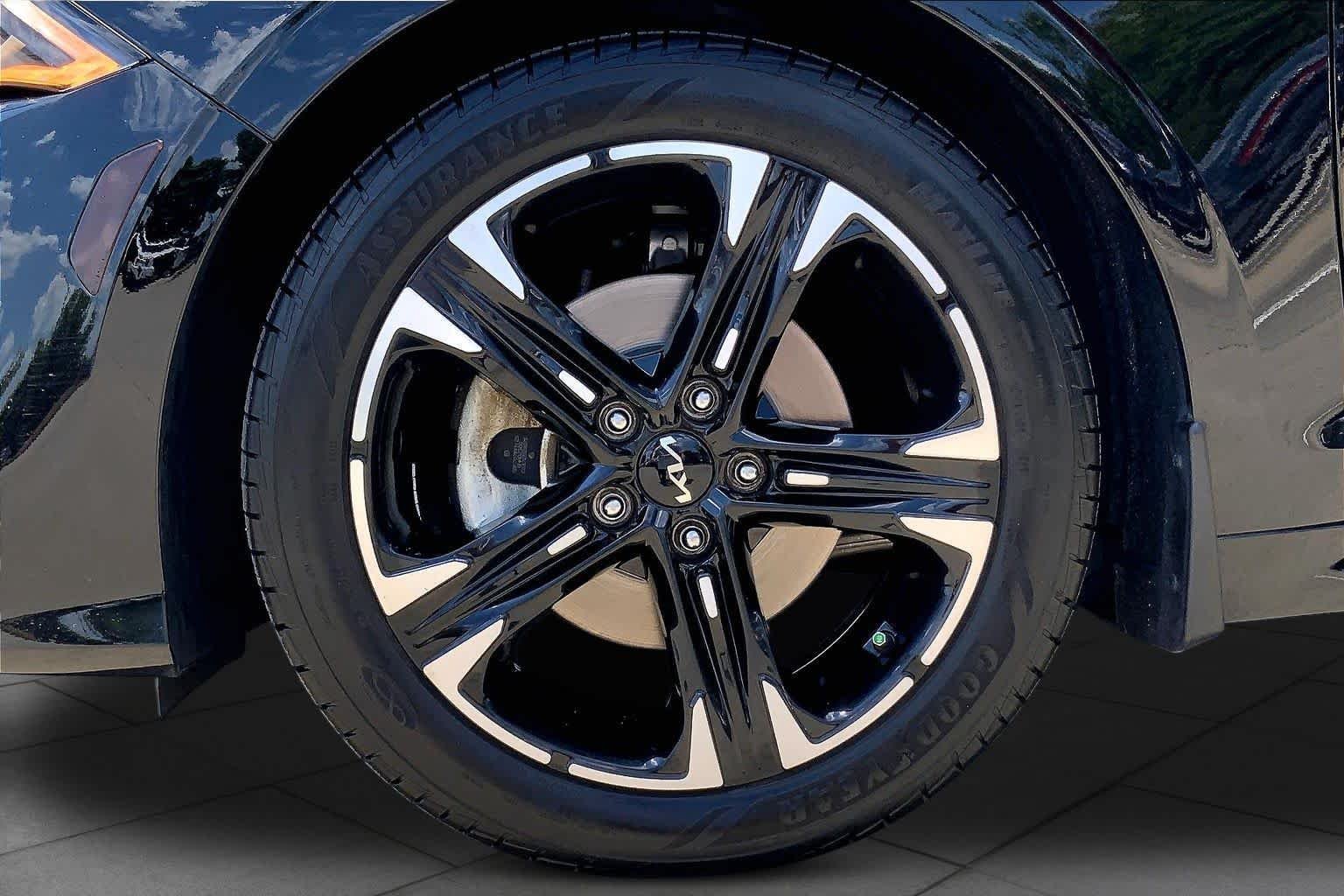 Used 2023 Ebony Black Kia GT-Line image 11