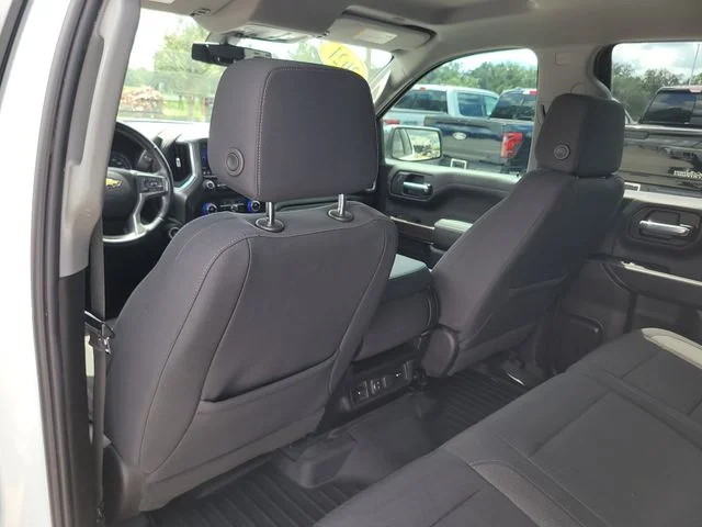 Used 2021 White Chevrolet LT image 13