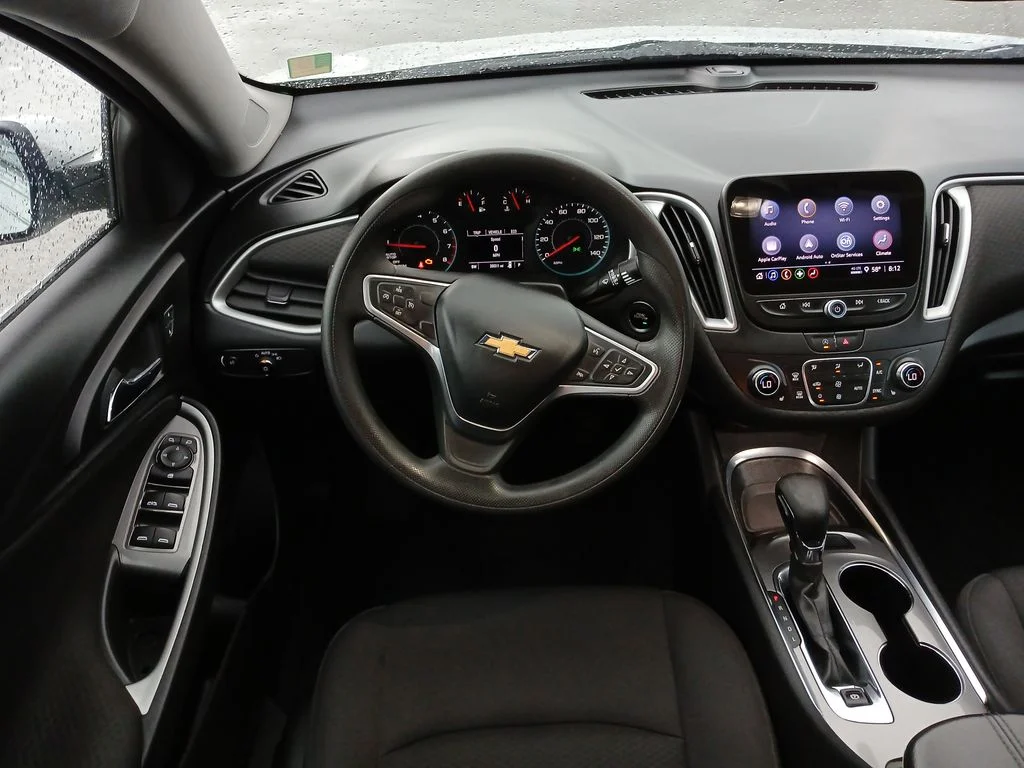 Used 2022 Silver Chevrolet LT image 12