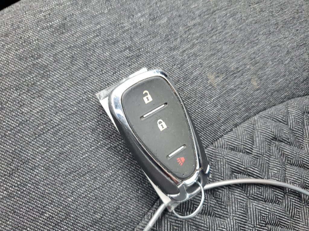 Used 2023 STERLING GRAY METALLIC Chevrolet LT image 26