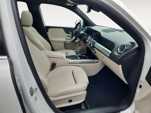 Certified Used 2025 White Mercedes-Benz GLB 250 image 15