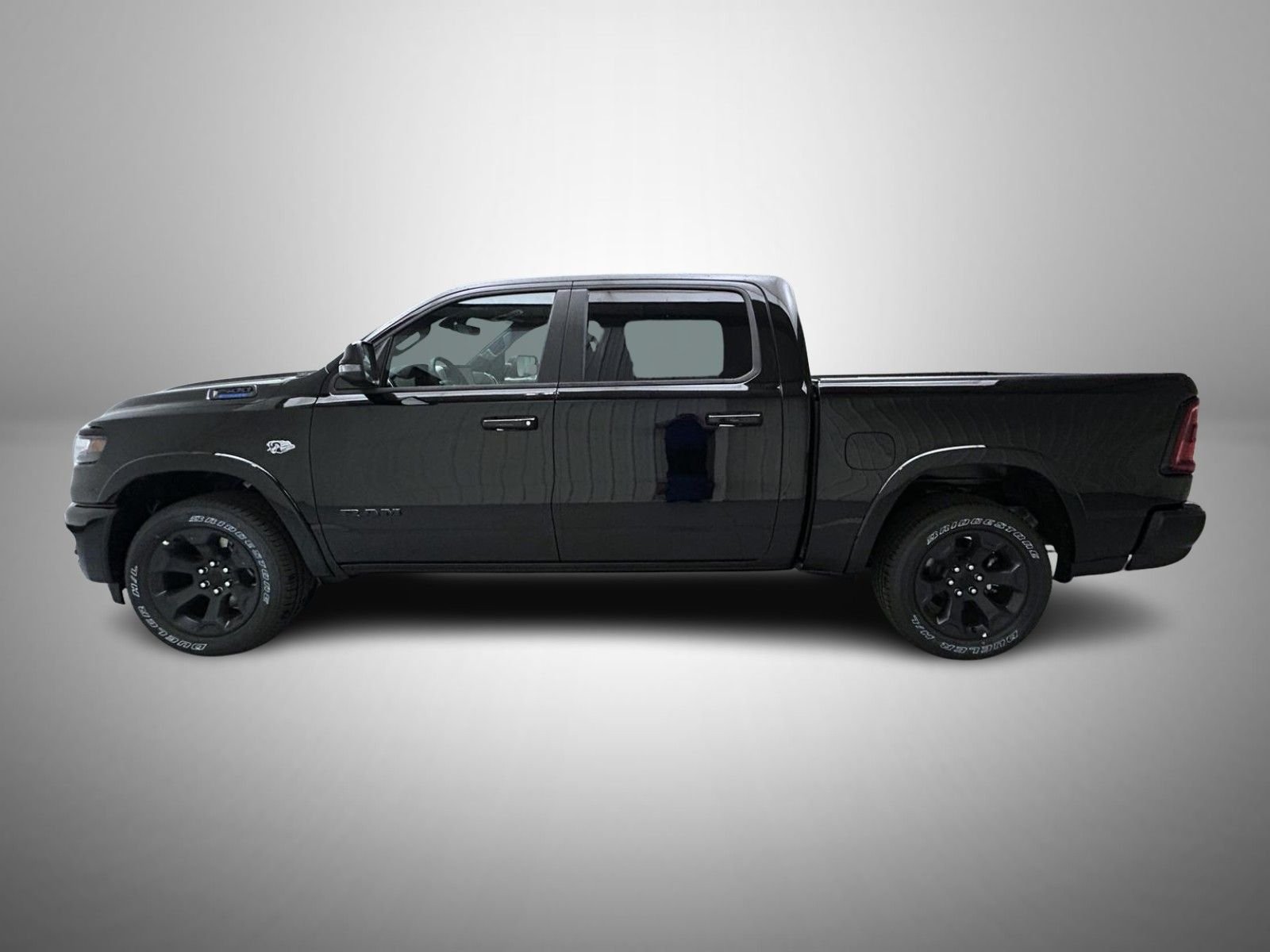 New 2026 Diamond Black Crystal Pearl-Coat Exterior Paint RAM Big Horn/Lone Star image 8