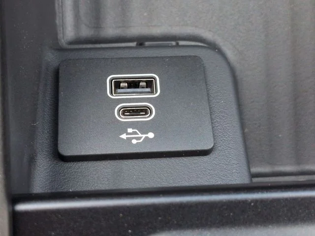 New 2026 Marsh Gray Ford MAX Platinum® image 23