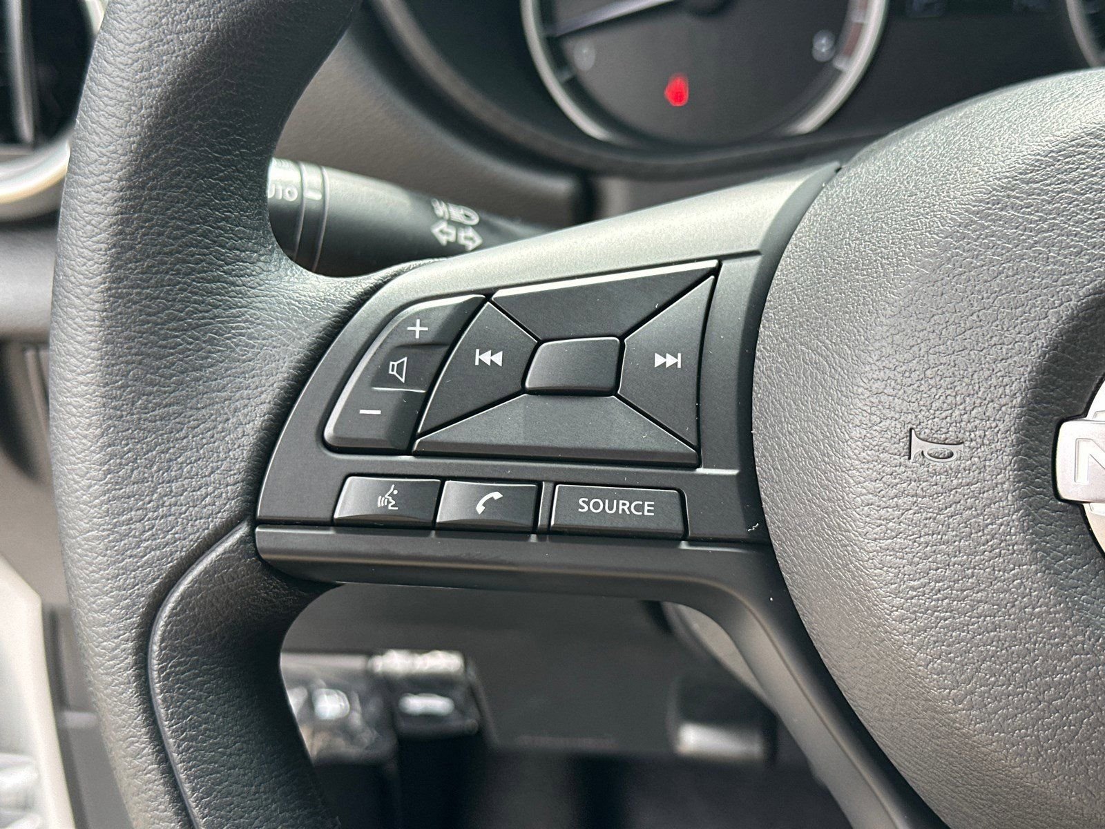 2025 Nissan Versa Sedan S - Photo 25