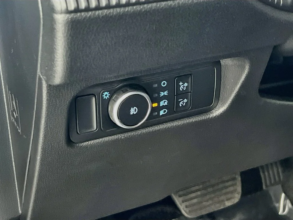New 2026 Avalanche Ford XLT image 18