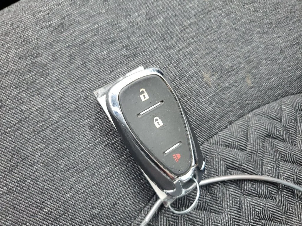 Used 2023 STERLING GRAY METALLIC Chevrolet LT image 26