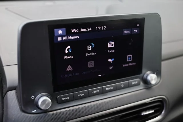 Used 2023 Ultra Black Hyundai SE image 36