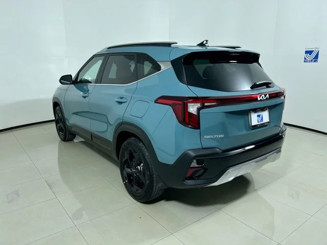 New 2026 Pluton Blue Kia EX image 6