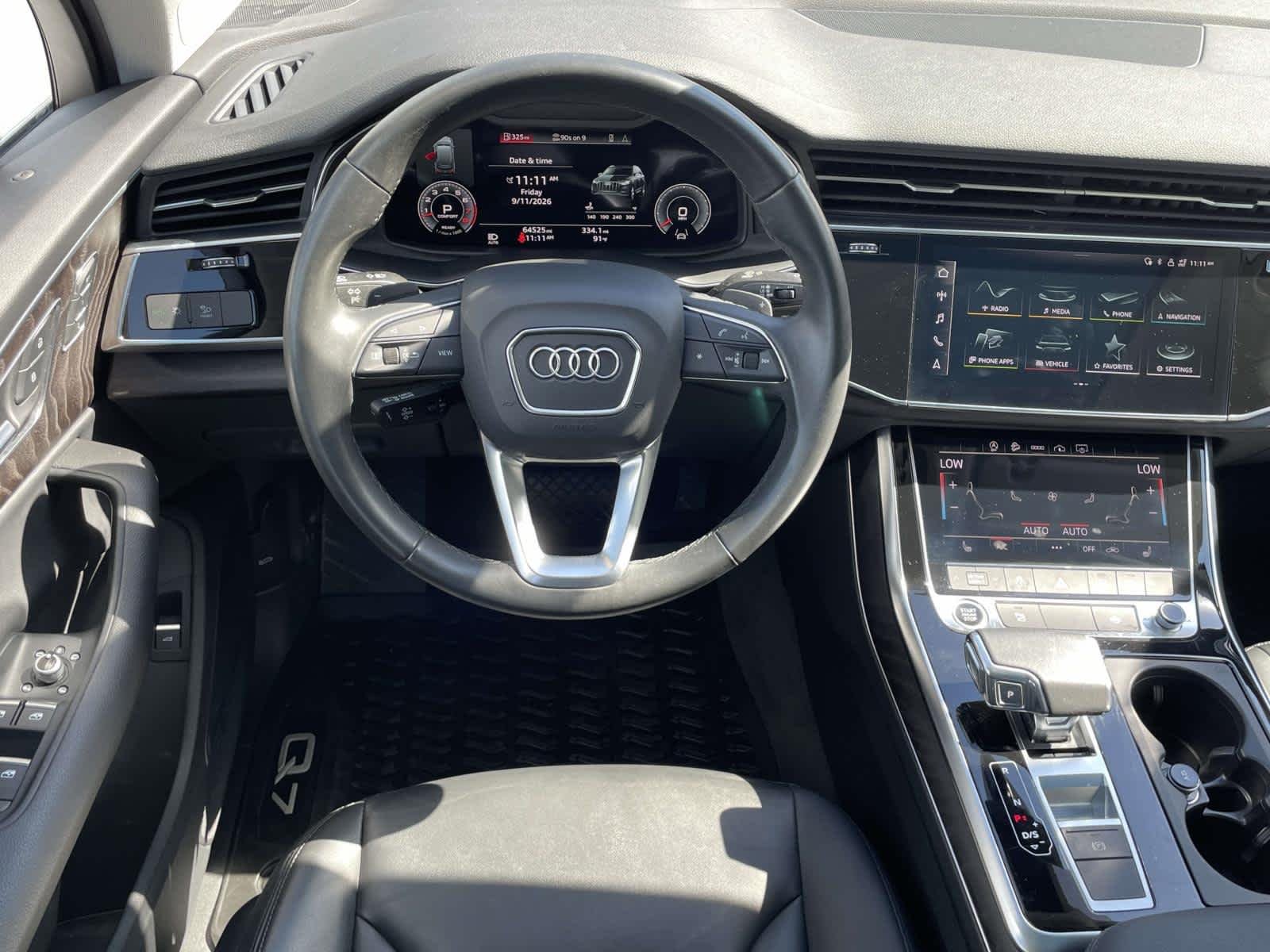 Used 2022 Navarra Blue Metallic Audi Premium Plus image 2
