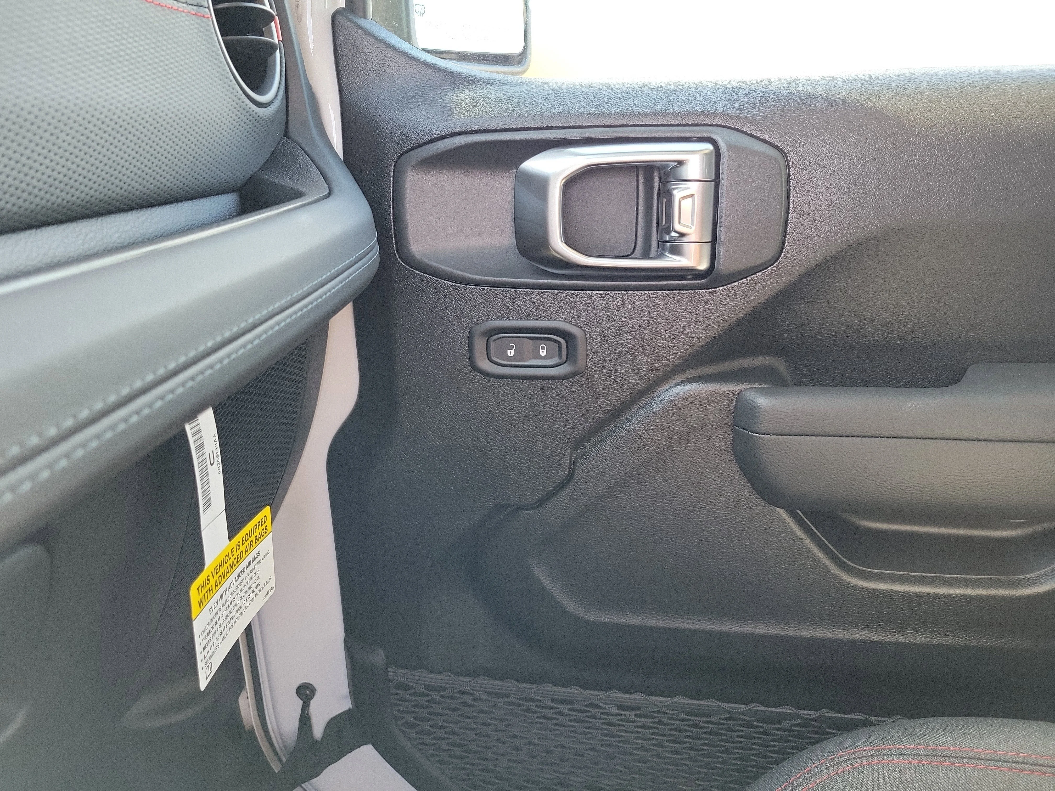 New 2026 Bright White Clearcoat Jeep Rubicon image 20